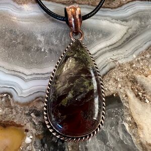 2174 Artisan Copper Teardrop Stone Pendant Necklace